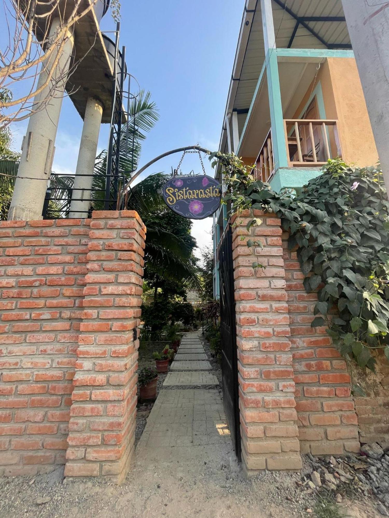 Sistarasta Hotel Palomino Luaran gambar